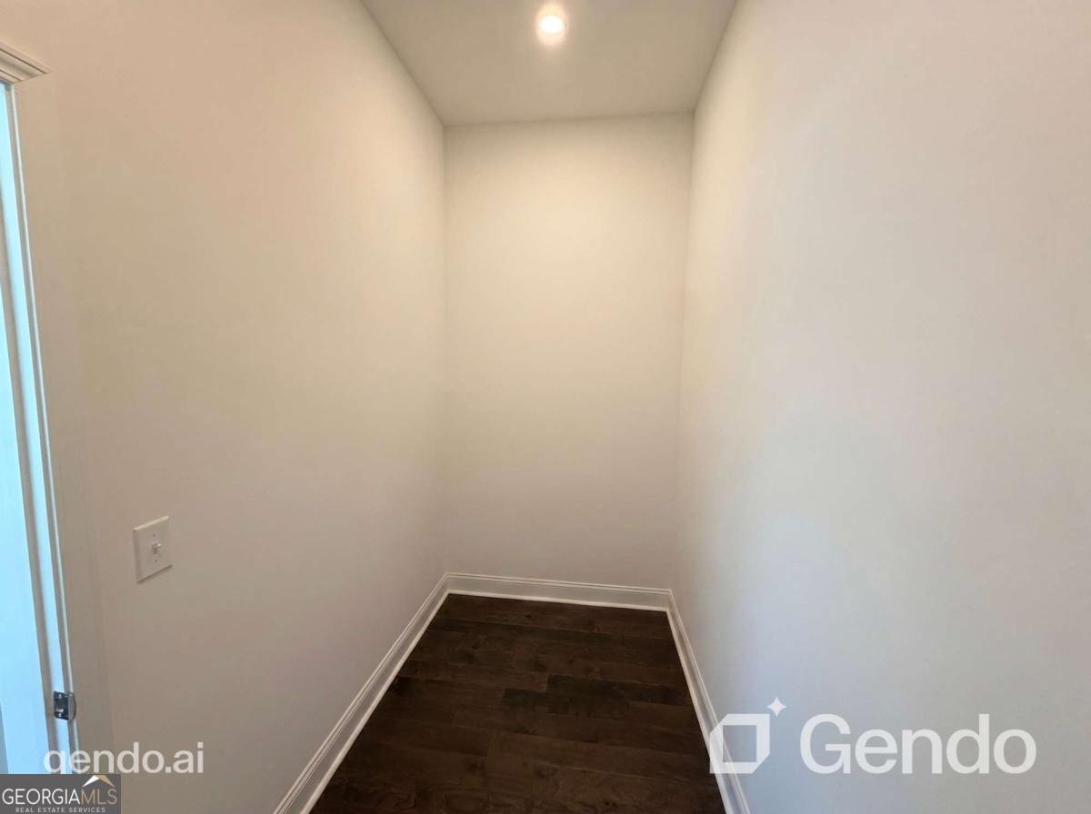 120 Gwinnett Street Buford - Photo 9