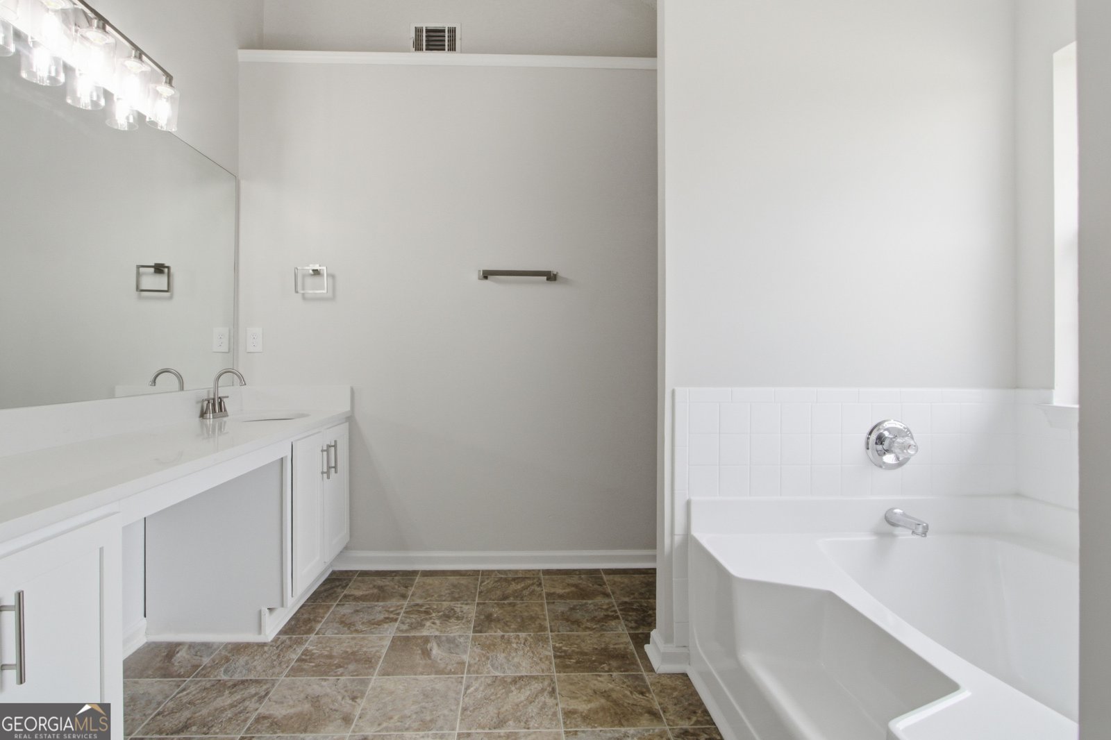 1024 Field View Drive McDonough - Photo 21