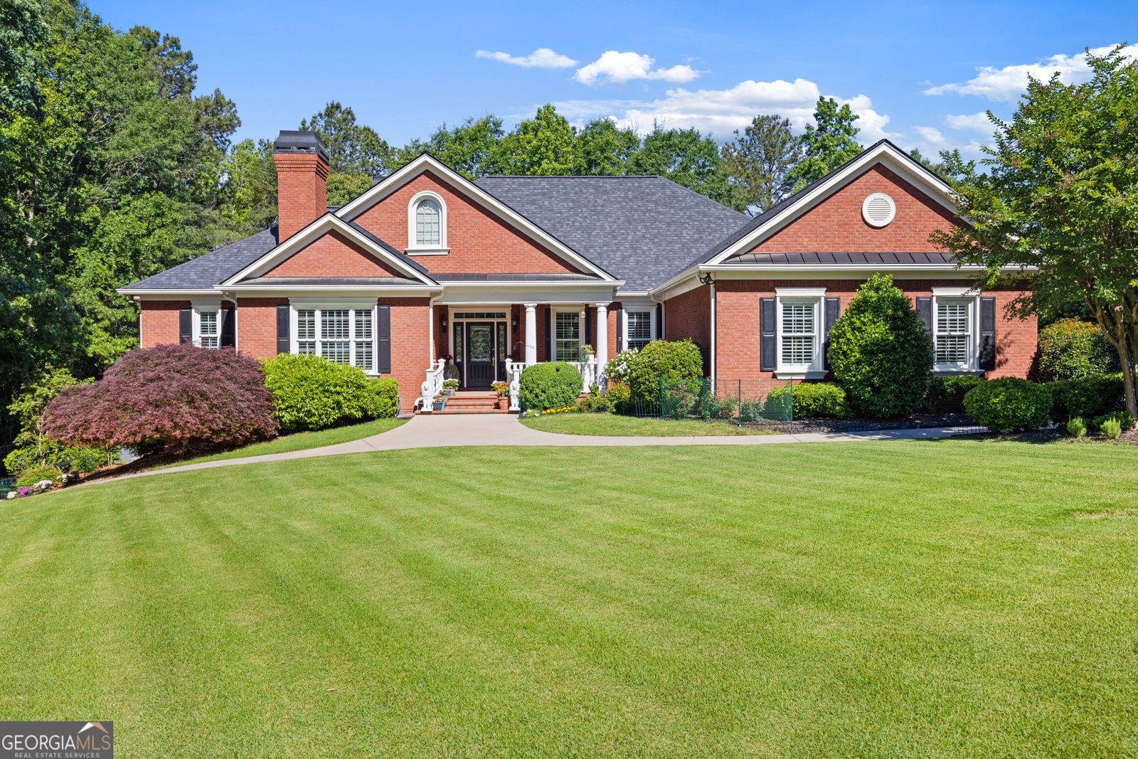 5222 Legends Drive Braselton - main photo
