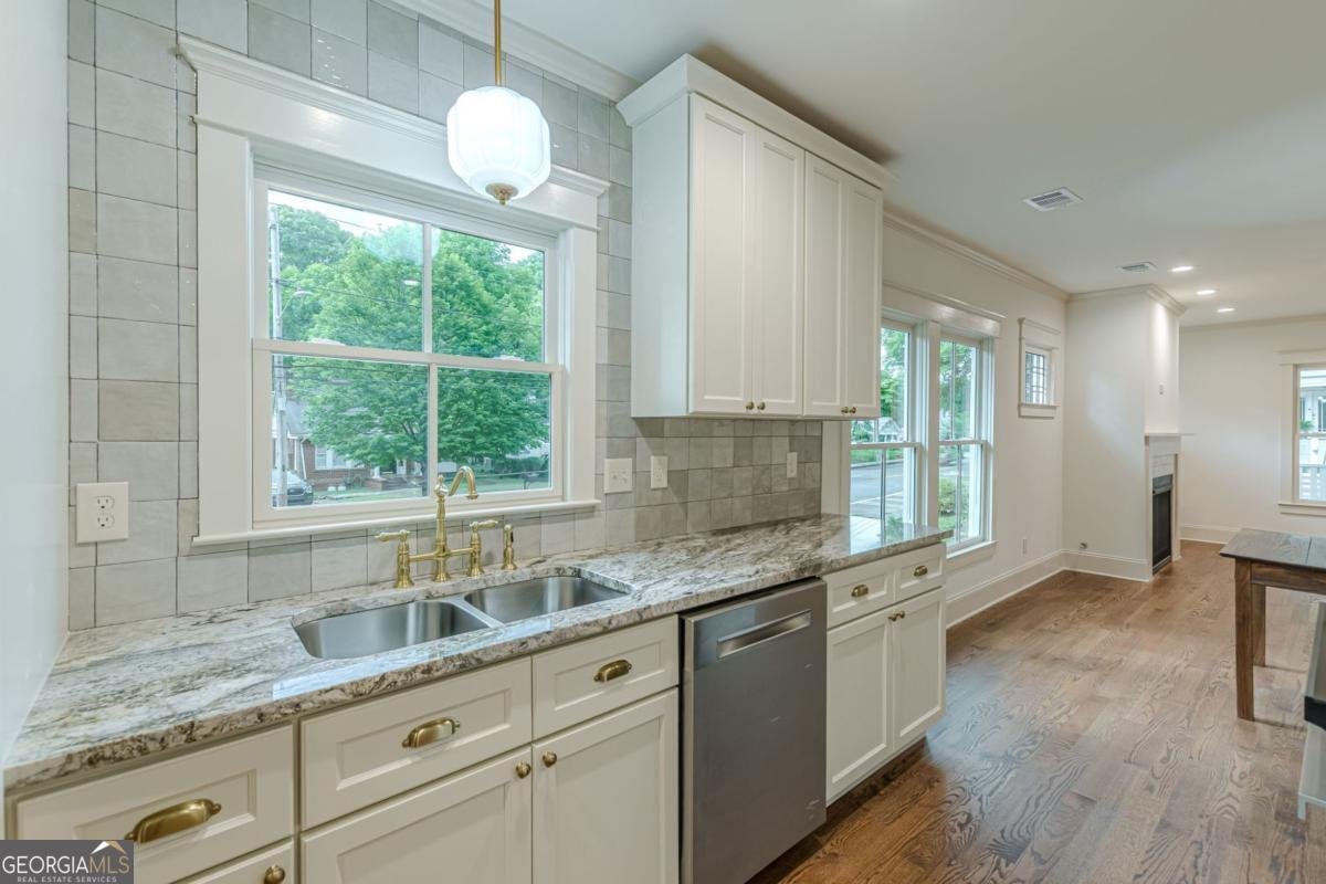 1796 Dorsey Avenue Atlanta - Photo 18
