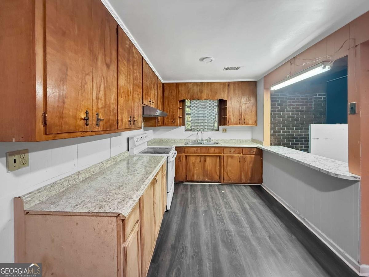 2228 Lee Street Gainesville - Photo 10