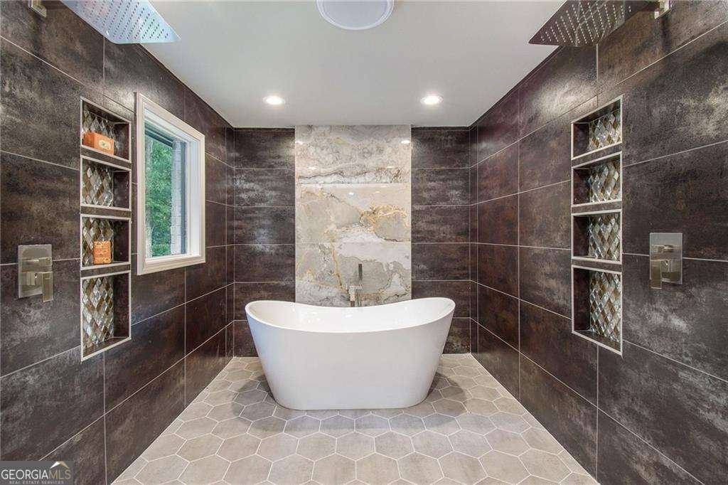2835 Cravey Trail Atlanta - Photo 16