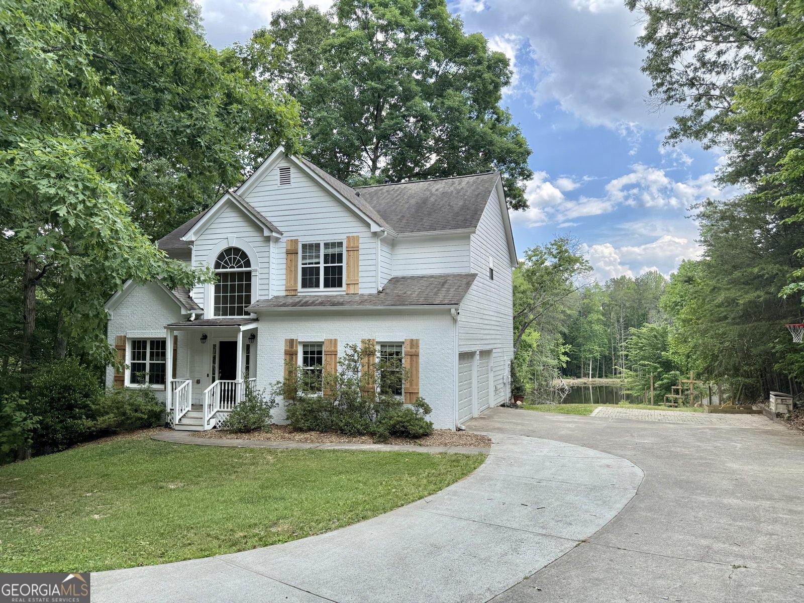 1195 Greenwood Acres Drive Cumming - main photo