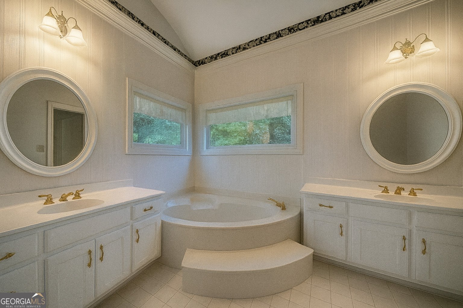4070 RUNNYMEDE Drive Lilburn - Photo 29