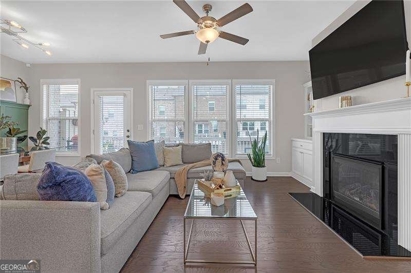 424 Montclair Court Woodstock - Photo 11