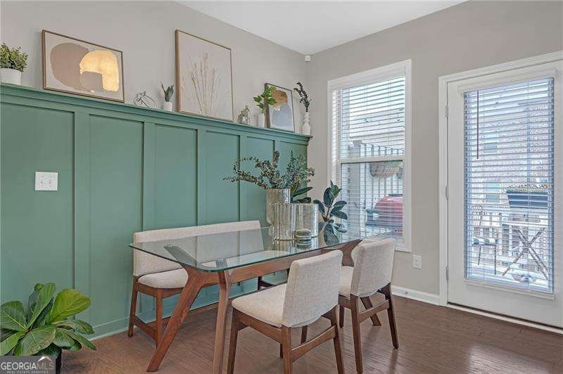 424 Montclair Court Woodstock - Photo 12