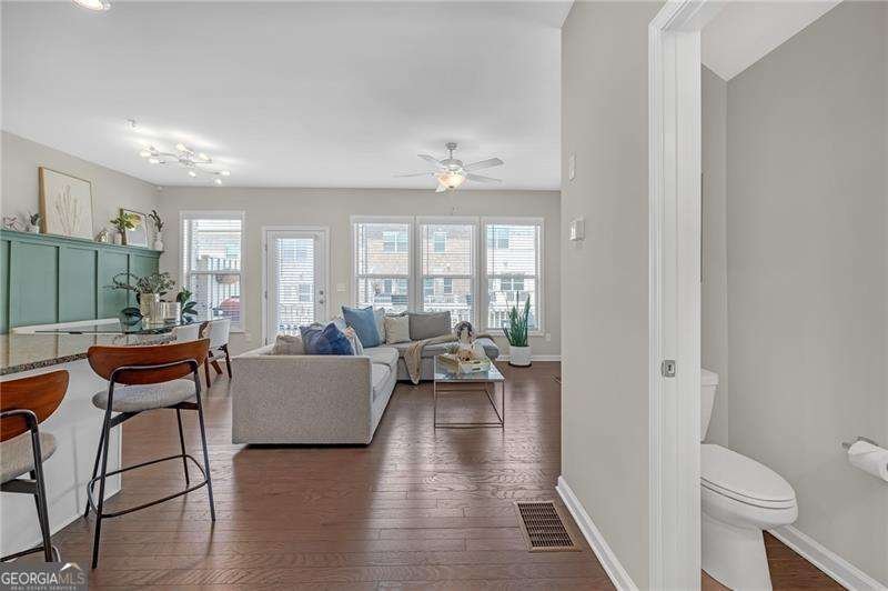 424 Montclair Court Woodstock - Photo 13