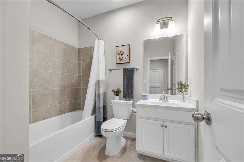 424 Montclair Court Woodstock - Photo 16