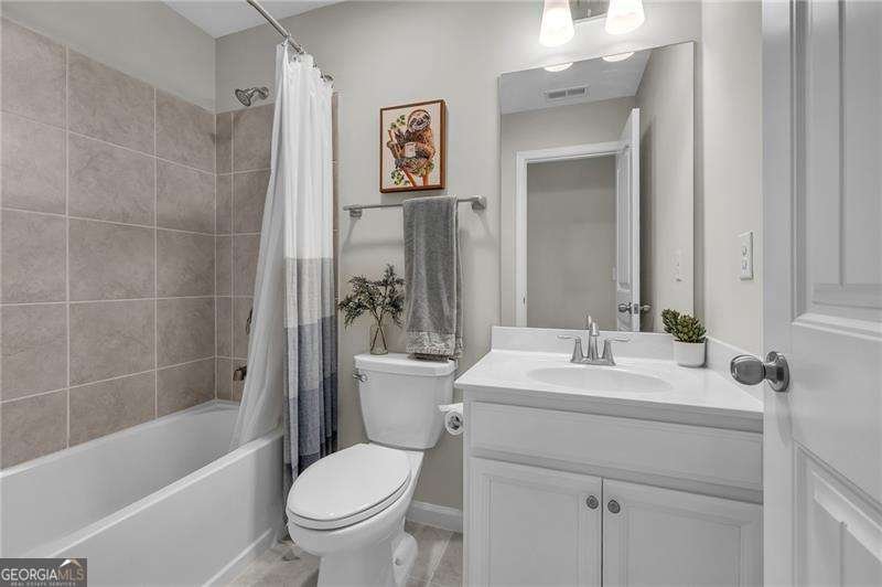 424 Montclair Court Woodstock - Photo 29