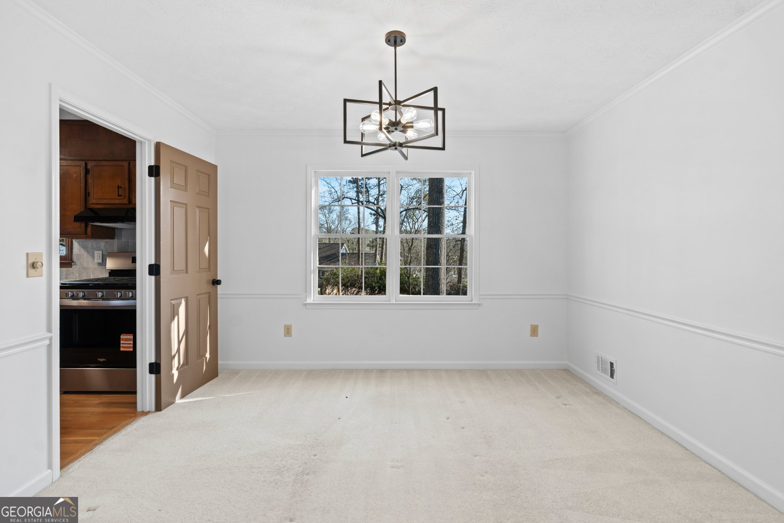4566 Brandon Drive Lilburn - Photo 8
