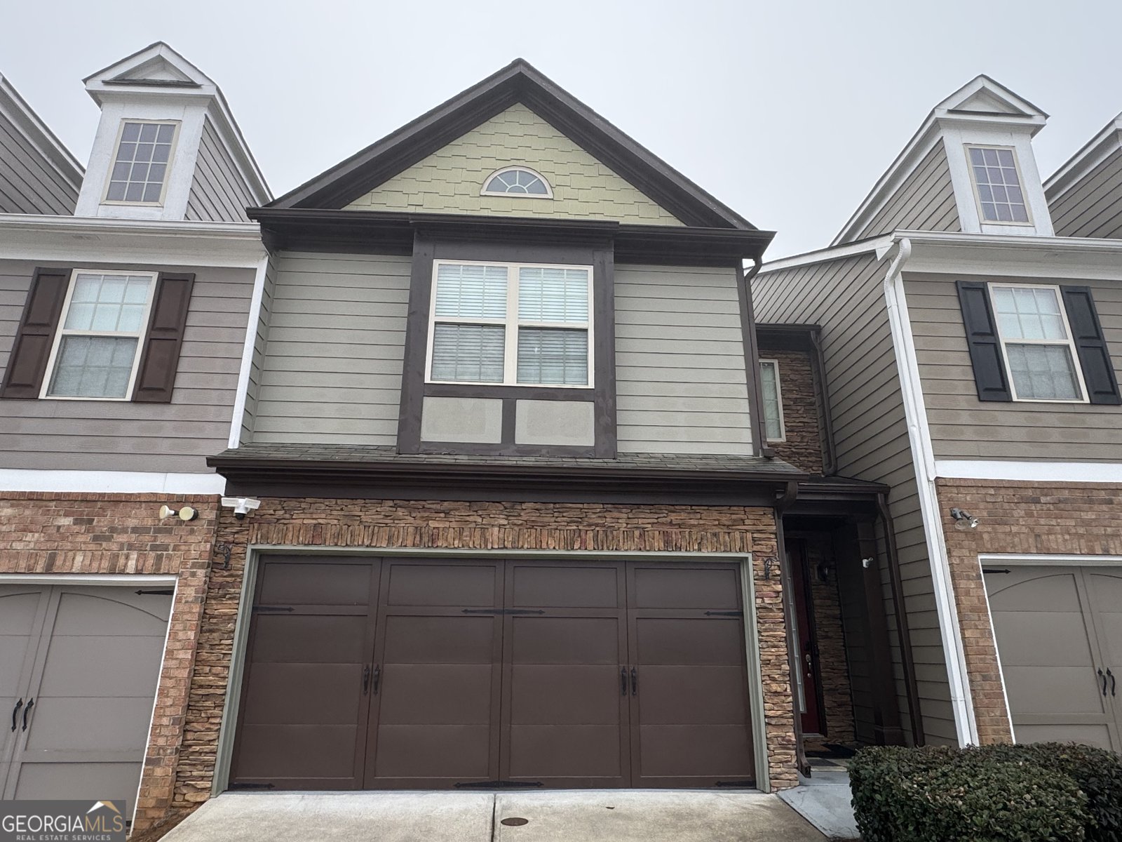 2718 Sardis Chase Court Buford - main photo