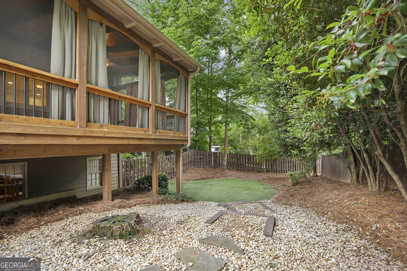 645 Blakenham Court Johns Creek - Photo 39