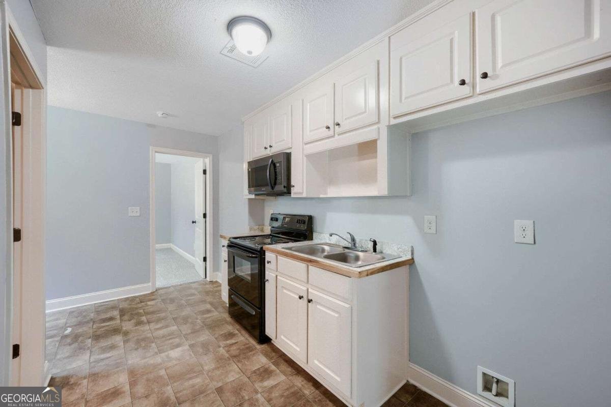220 Betty Ann Lane Covington - Photo 11