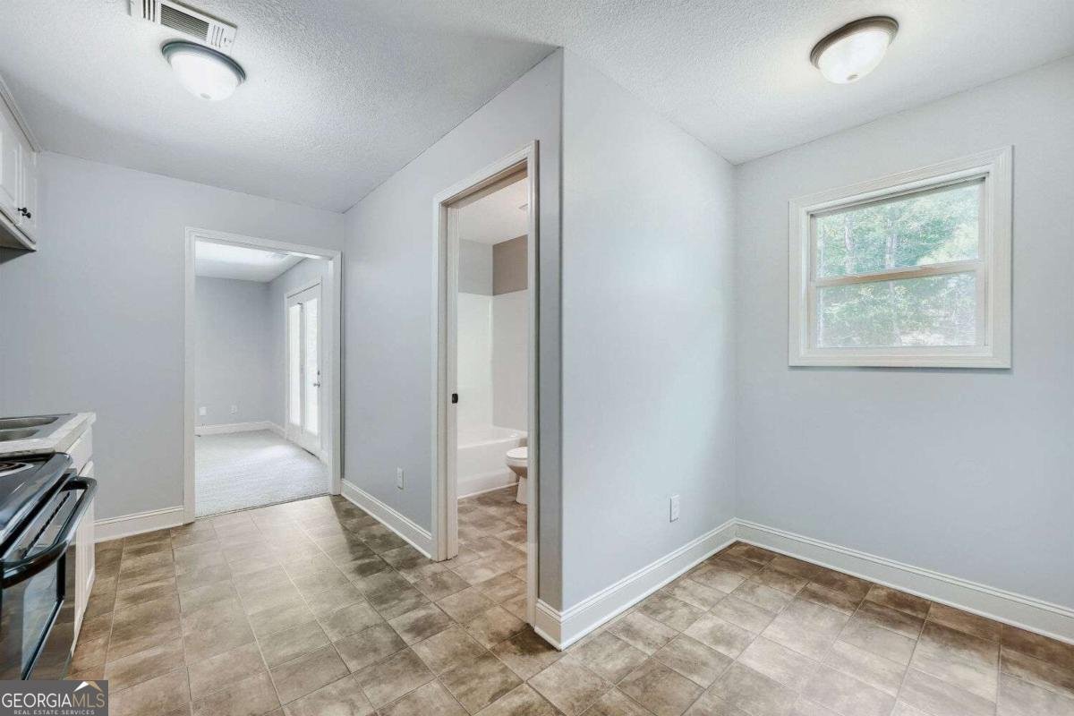 220 Betty Ann Lane Covington - Photo 13