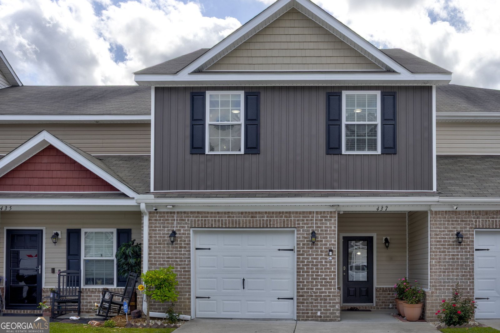 437 Governor Treutlen Circle Pooler - main photo