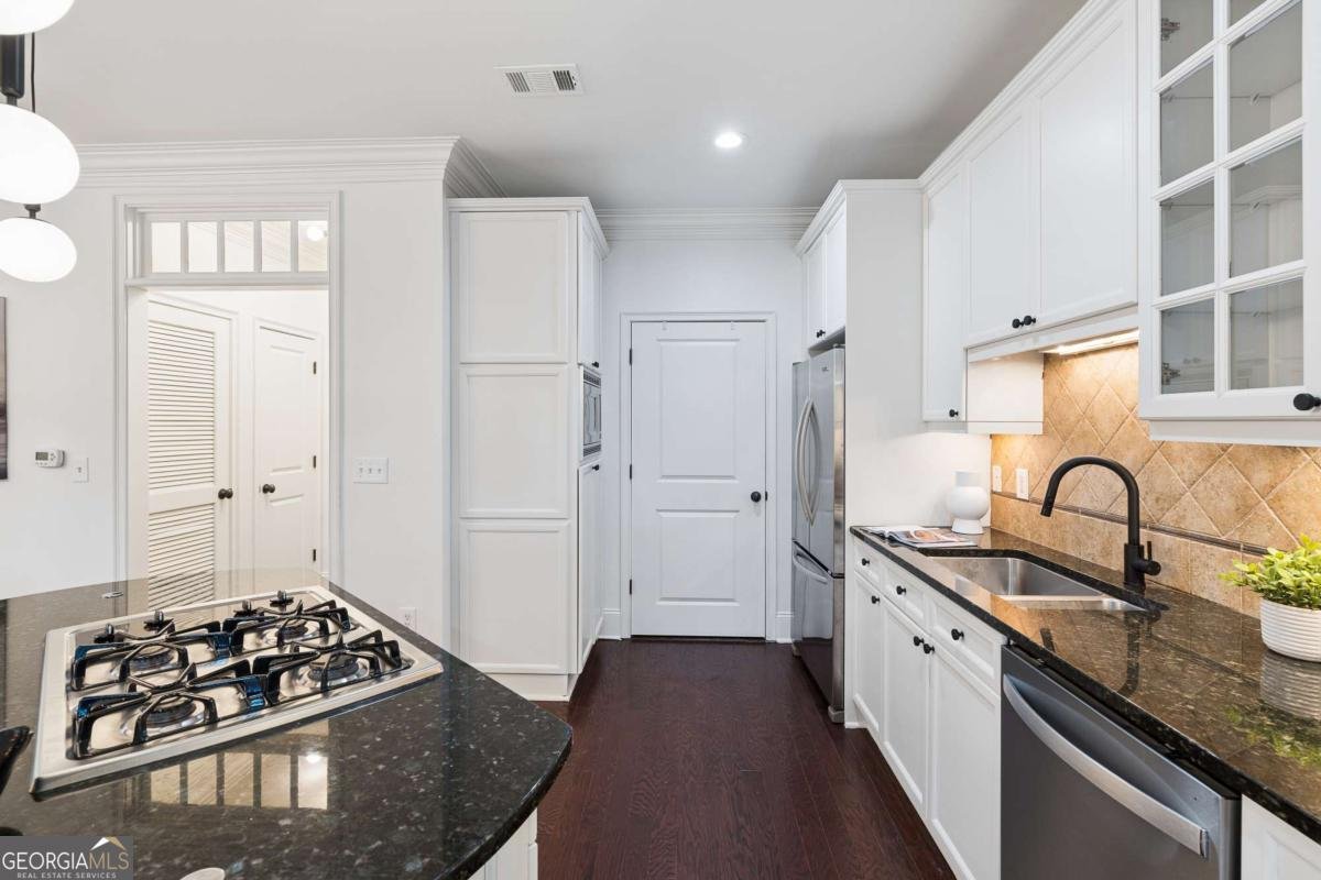 825 Highland Lane Atlanta - Photo 8