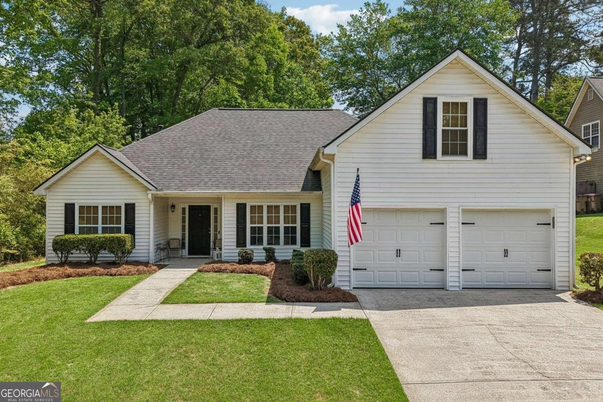 3622 Goldenrod Lane Buford - main photo