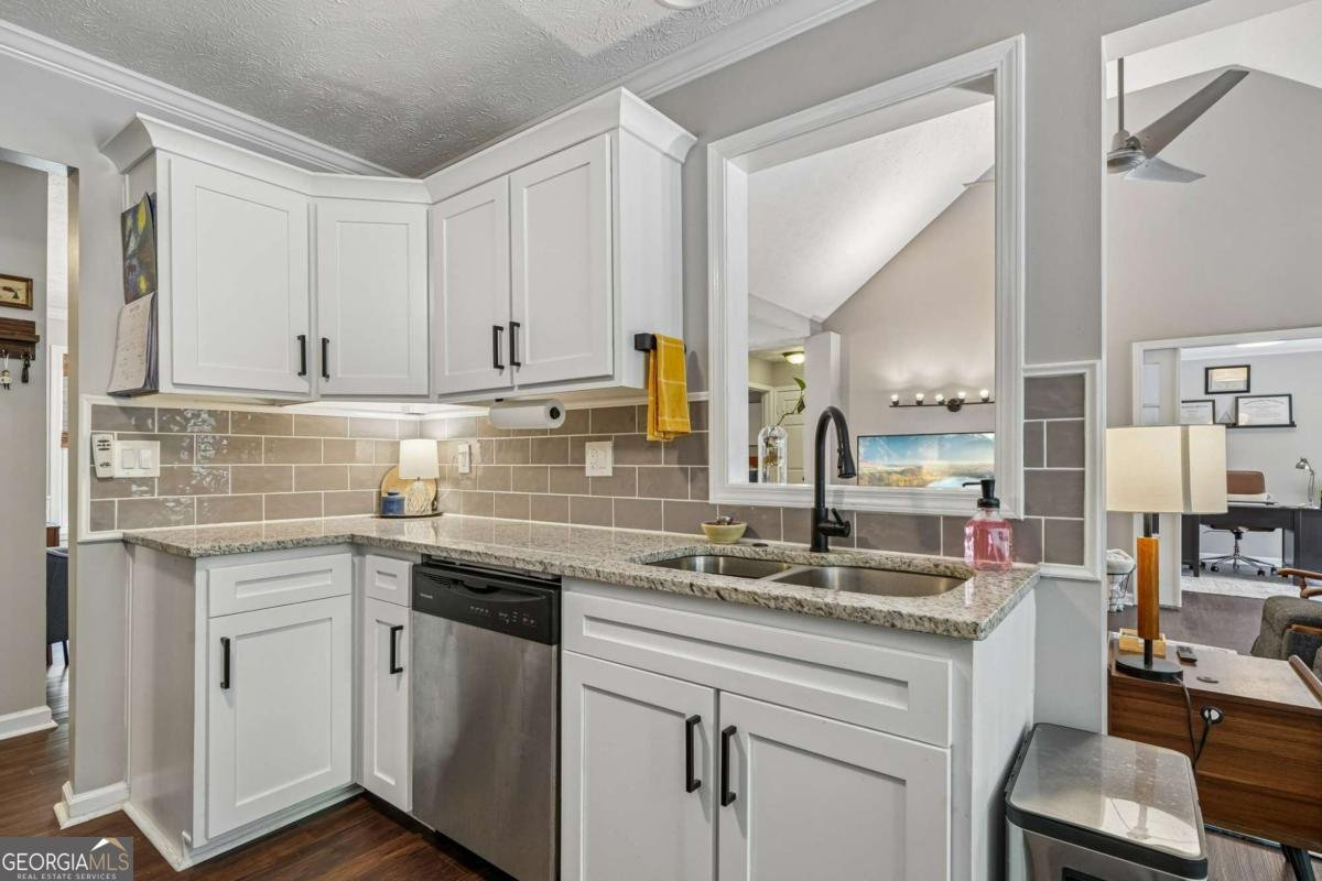 3622 Goldenrod Lane Buford - Photo 10