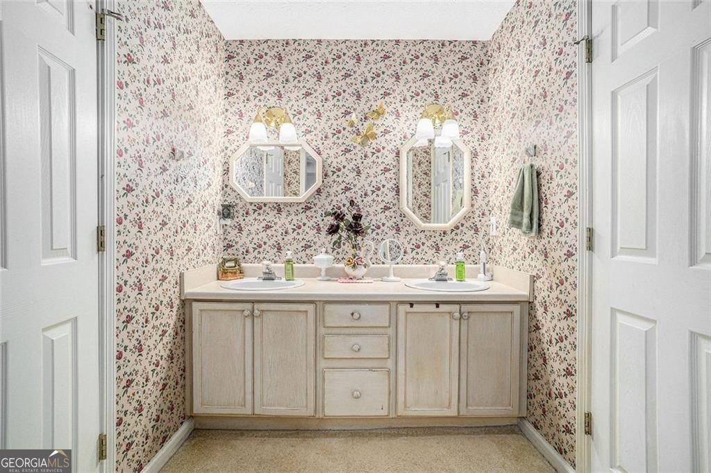 45 Saratoga Way Covington - Photo 18
