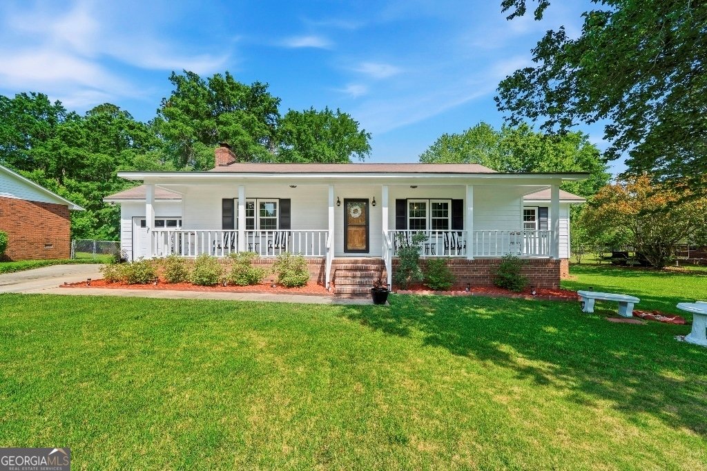 1868 Holly Hill Road Milledgeville - main photo