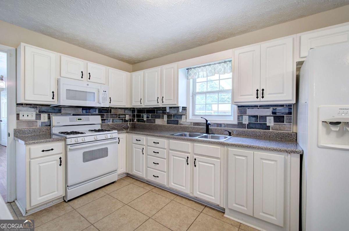 1334 Highway 113 Temple - Photo 18