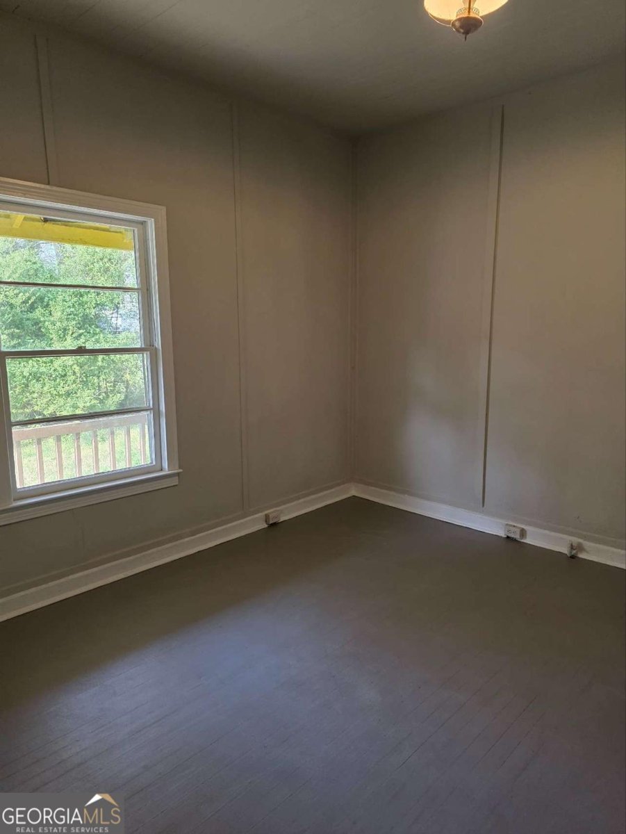 219 Grove Avenue Lindale - Photo 6