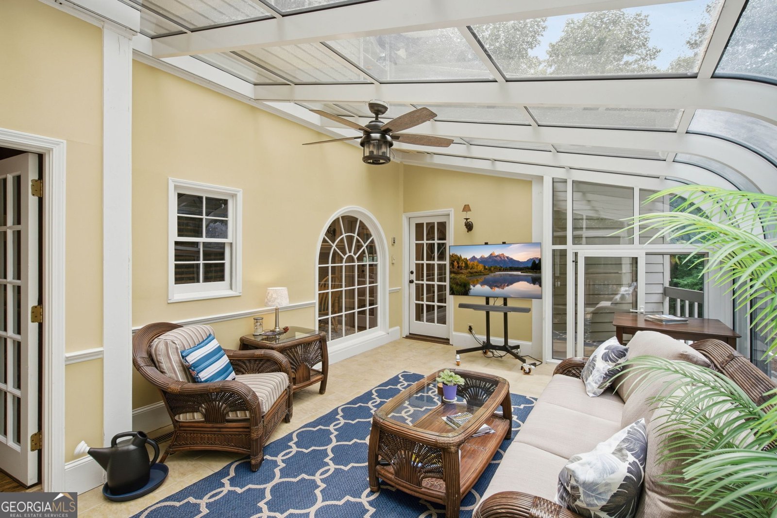 10025 Farmbrook Lane Johns Creek - Photo 16