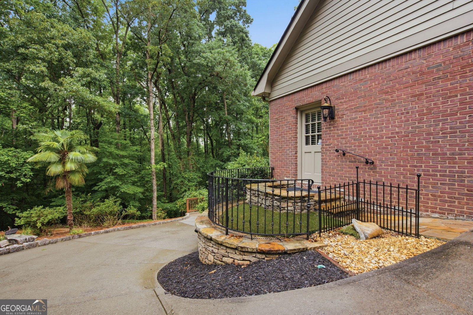 10025 Farmbrook Lane Johns Creek - Photo 50