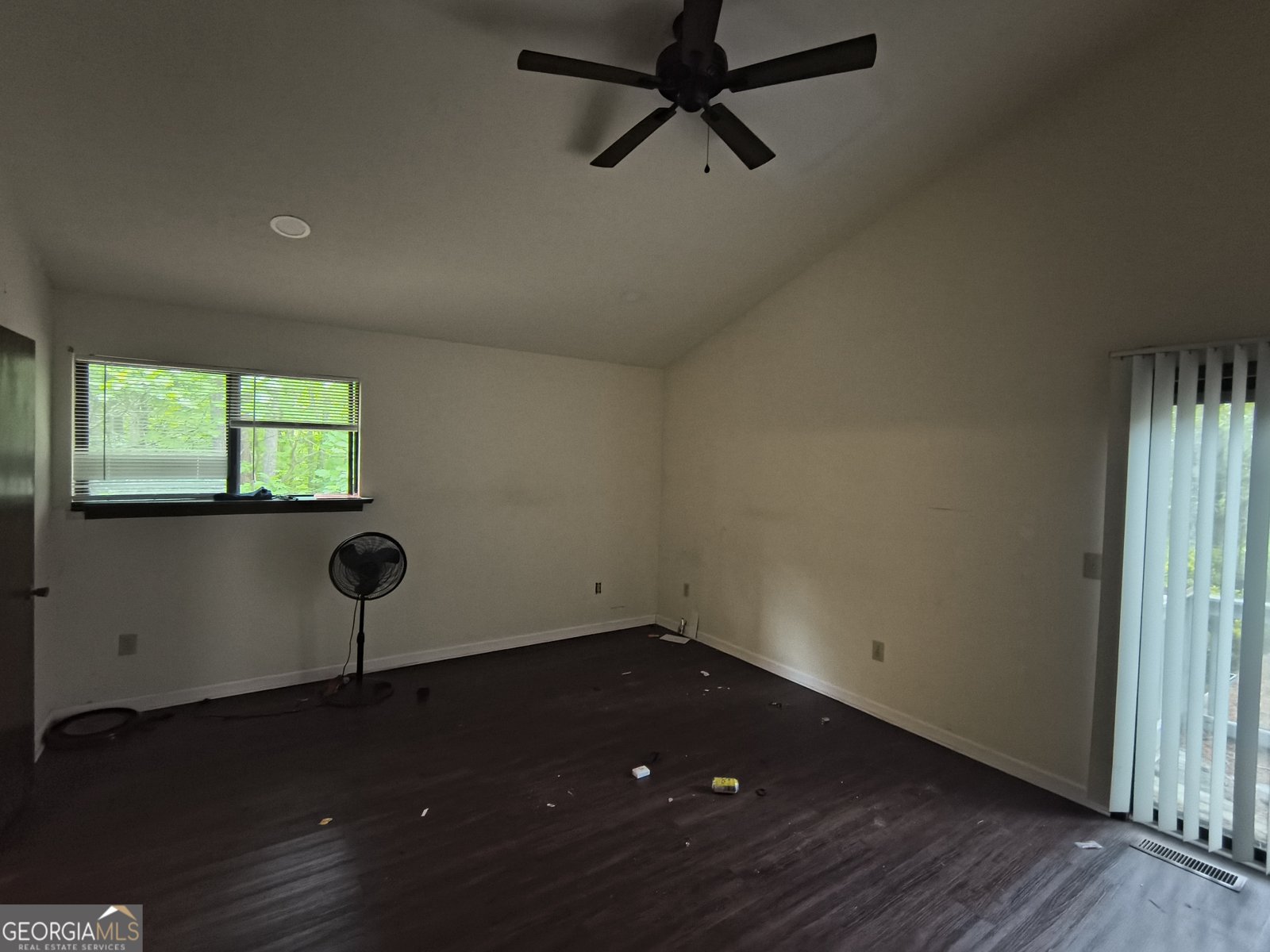 6717 Live Oak Lane Douglasville - Photo 9