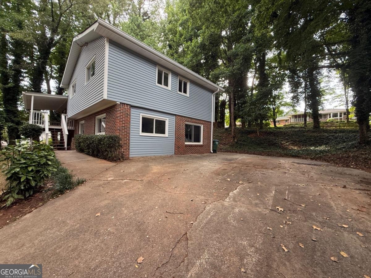5641 Stone Court Stone Mountain - Photo 33