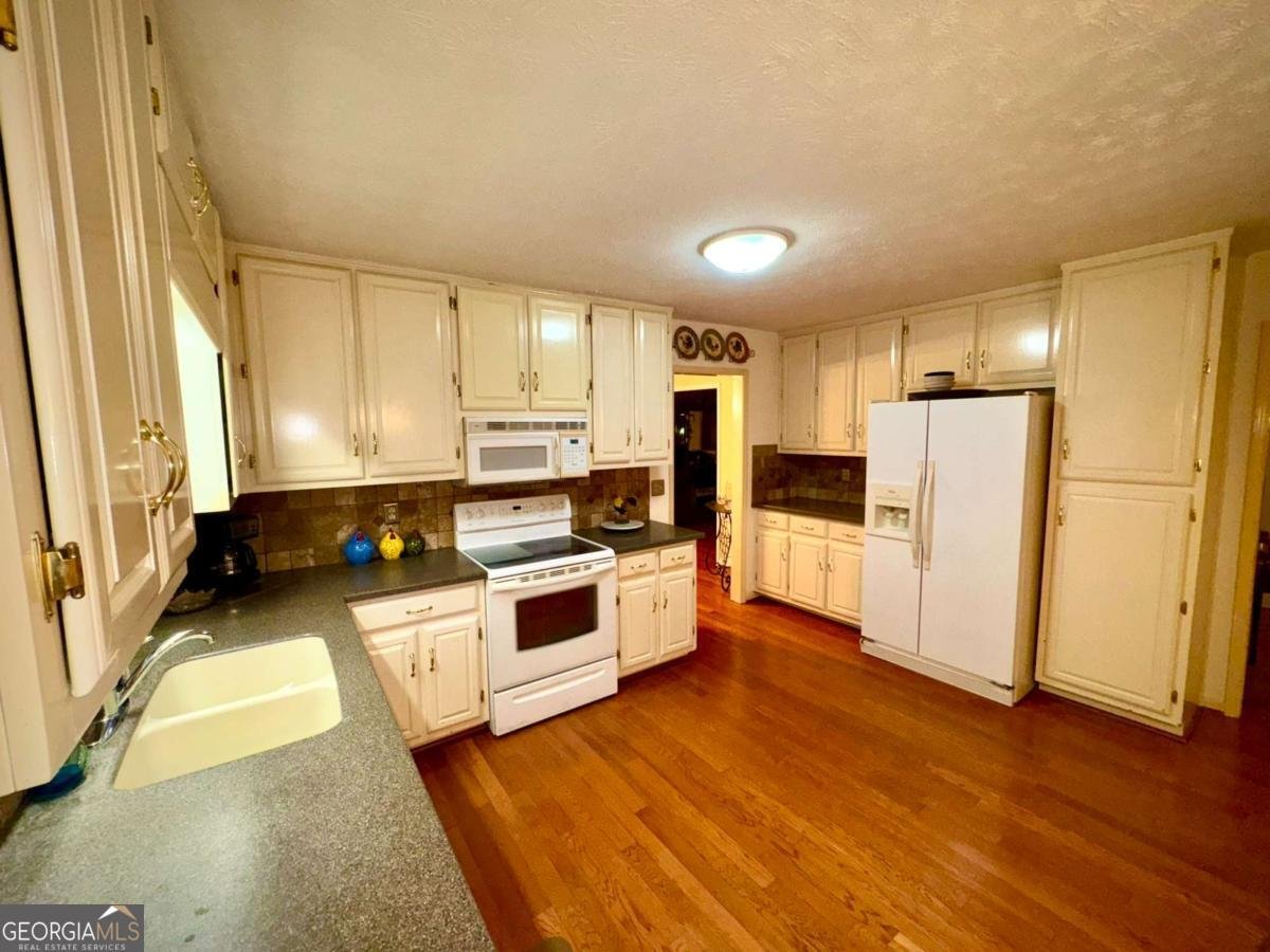3565 Canon Creek Drive Cumming - Photo 21