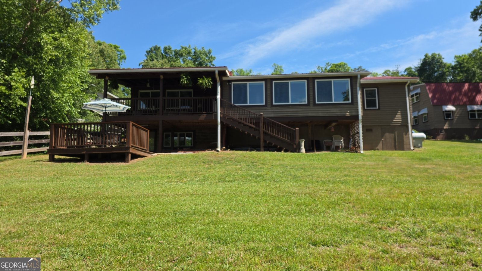 1693 Chatuge Shores Road Hiawassee - Photo 10