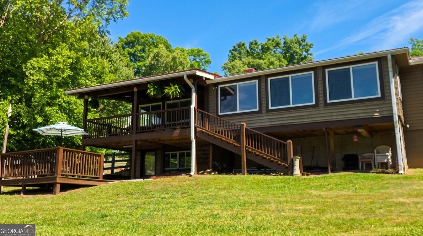 1693 Chatuge Shores Road Hiawassee - Photo 9