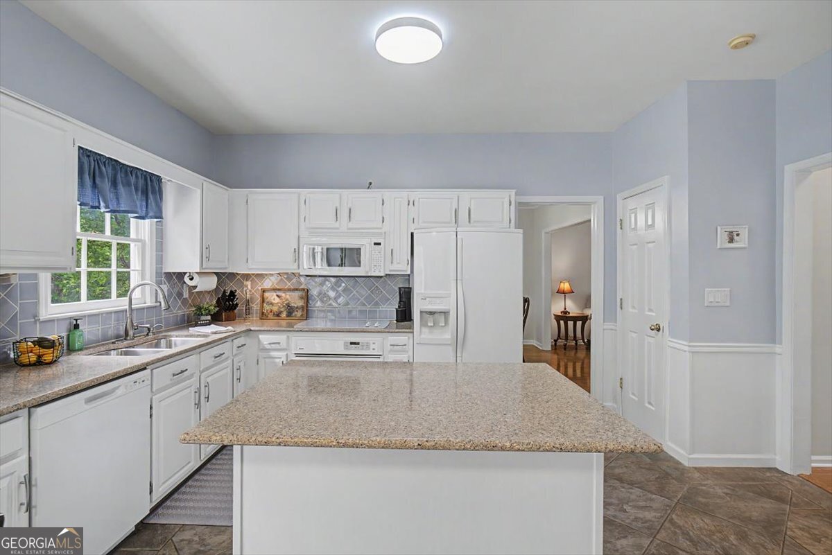 609 Adam Circle Woodstock - Photo 12