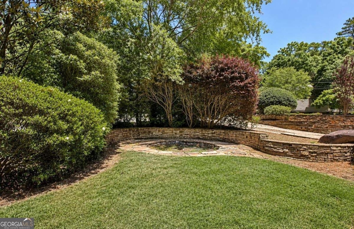 570 Crescent Road Griffin - Photo 10