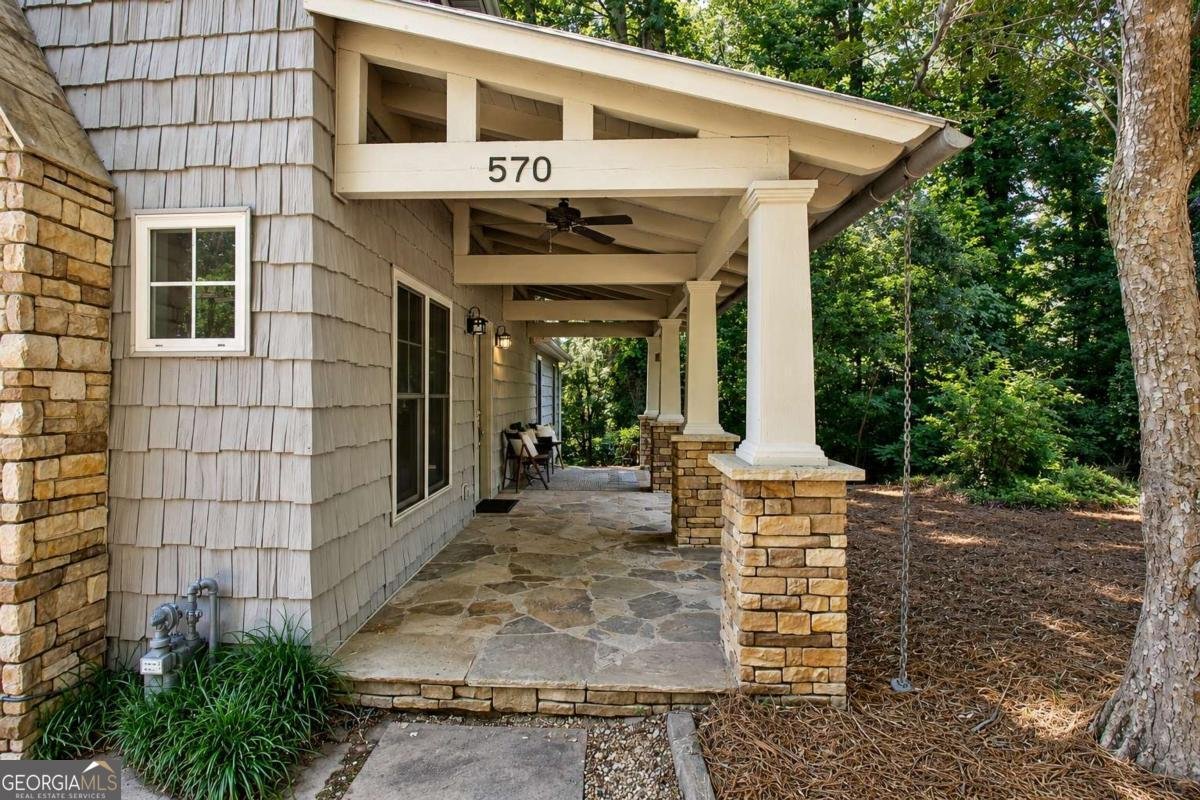 570 Crescent Road Griffin - Photo 12