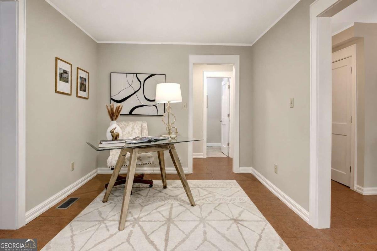 570 Crescent Road Griffin - Photo 36