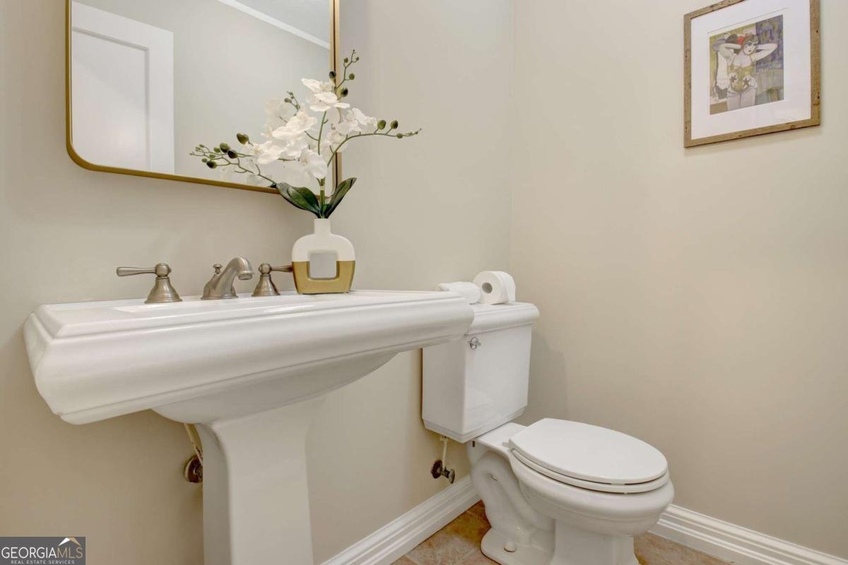 570 Crescent Road Griffin - Photo 37