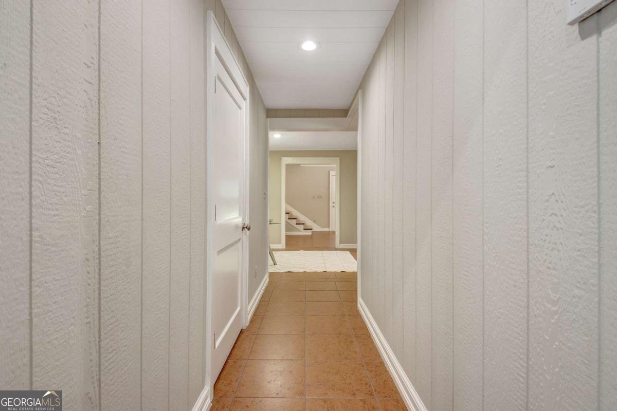 570 Crescent Road Griffin - Photo 38
