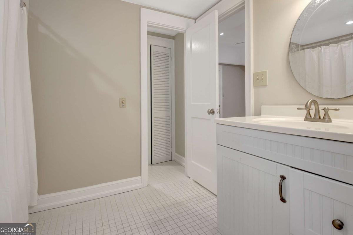 570 Crescent Road Griffin - Photo 64