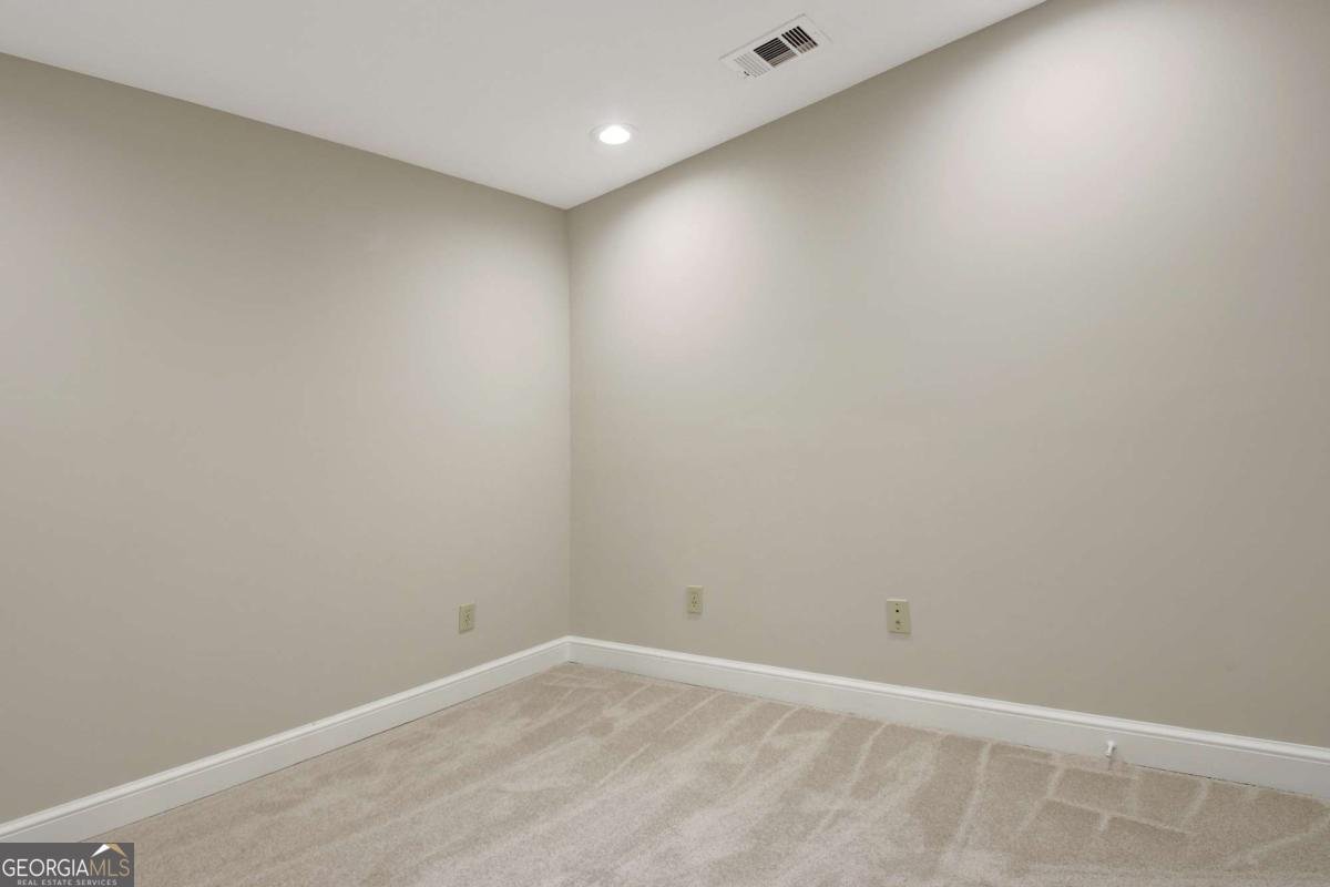 570 Crescent Road Griffin - Photo 67