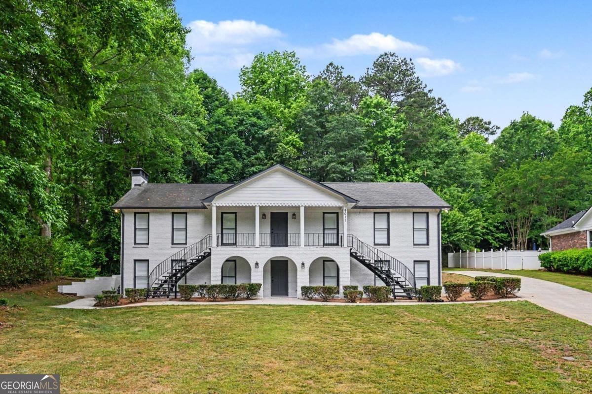 9011 Par Drive Douglasville - main photo