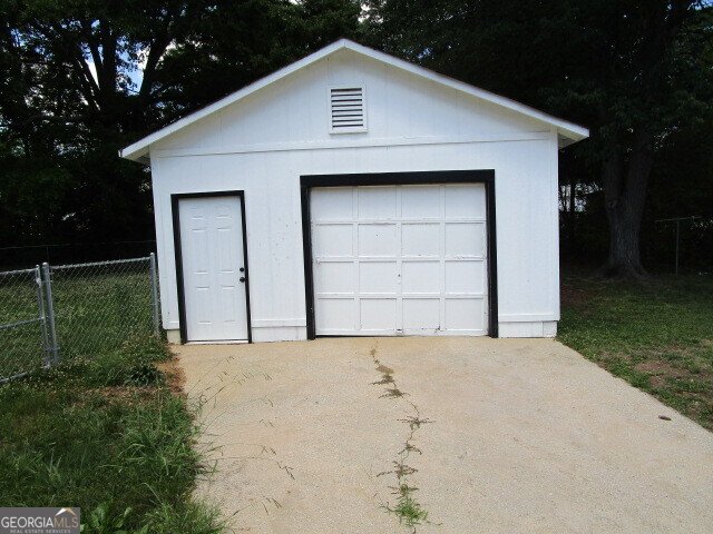 219 Broad Street Carrollton - Photo 31