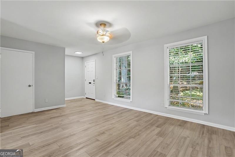 7307 Cardigan Circle Atlanta - Photo 6