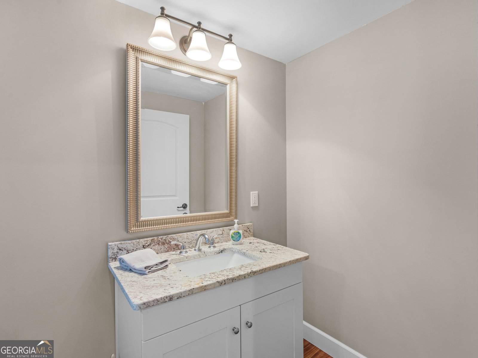 221 Hummingbird Court Hampton - Photo 56