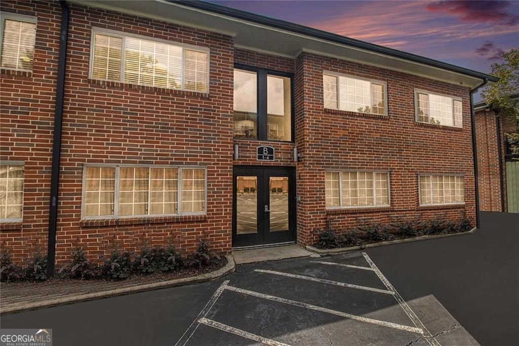 1705 Monroe Drive Atlanta - main photo