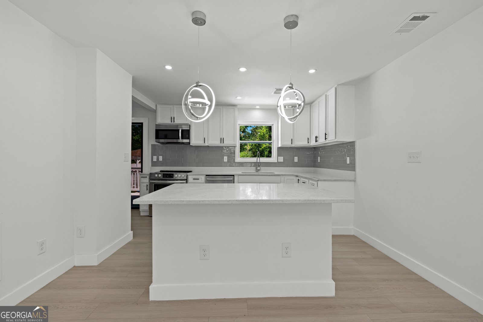 317 Lucan Way Riverdale - Photo 10