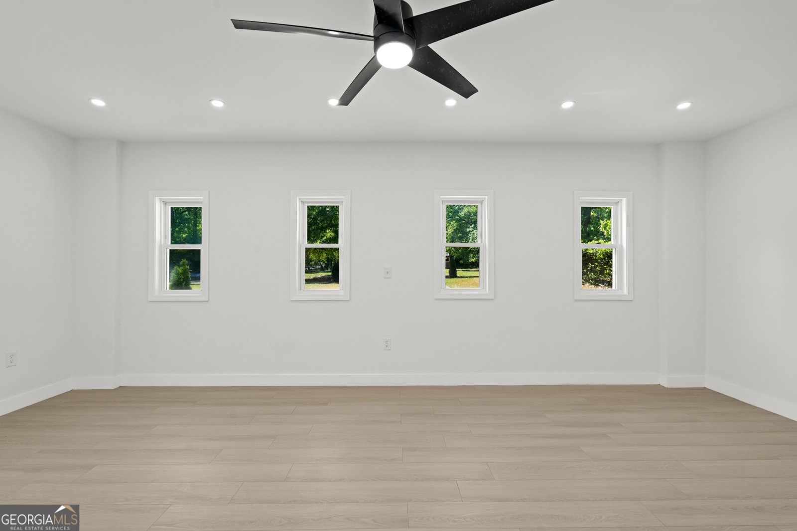 317 Lucan Way Riverdale - Photo 18