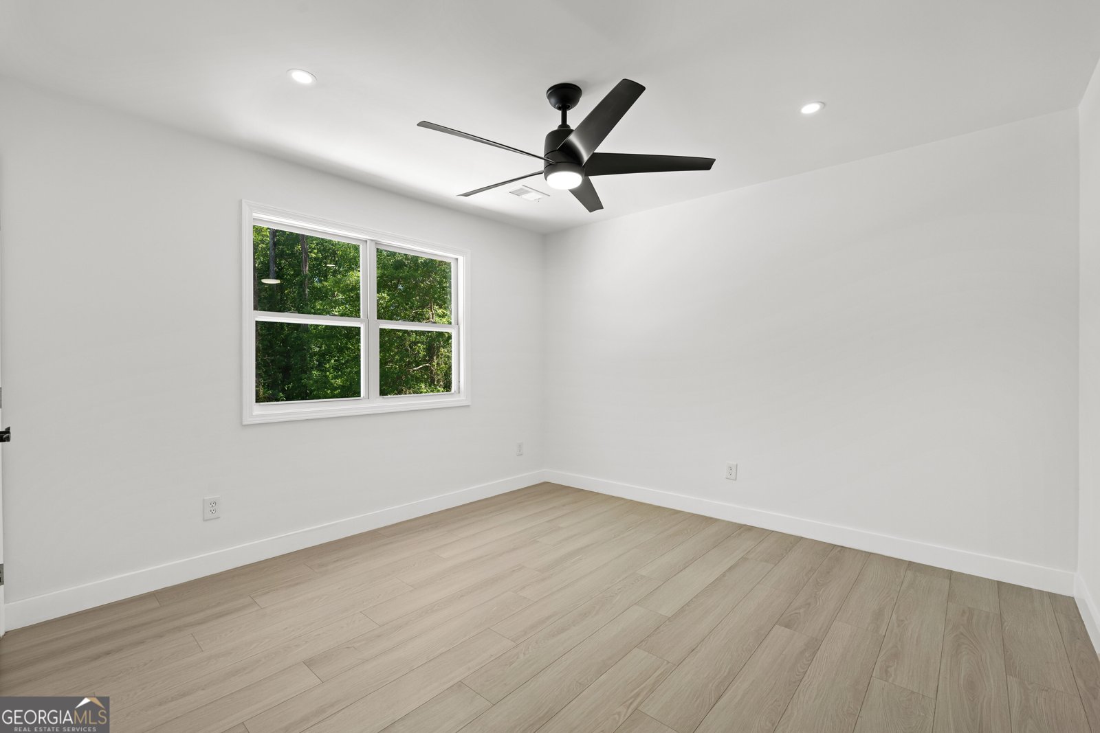 317 Lucan Way Riverdale - Photo 39