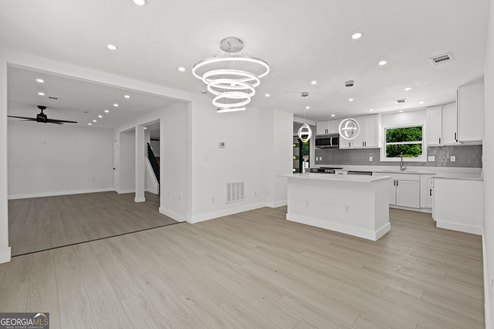 317 Lucan Way Riverdale - Photo 8